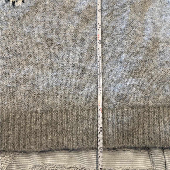 Heather Gray French bulldog / frenchie 
Knit intarsia Sweater xl - Picture 8 of 8